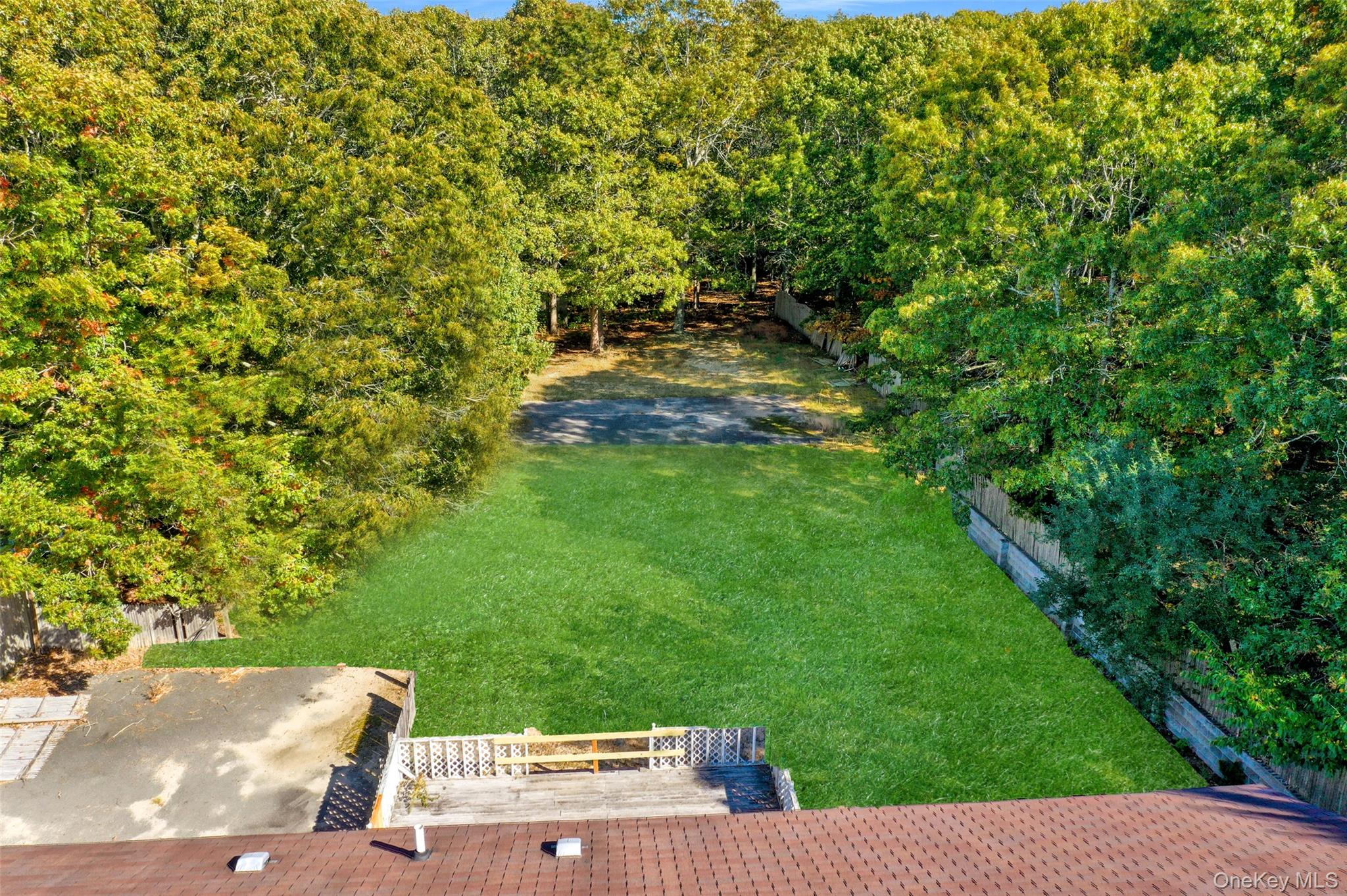 #6 photo, 436 N Magee Street, サフォーク郡 Southampton , NY 11968