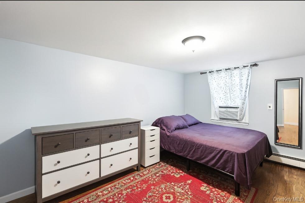 #13 photo, 40 White Street, サフォーク郡 Brentwood , NY 11717