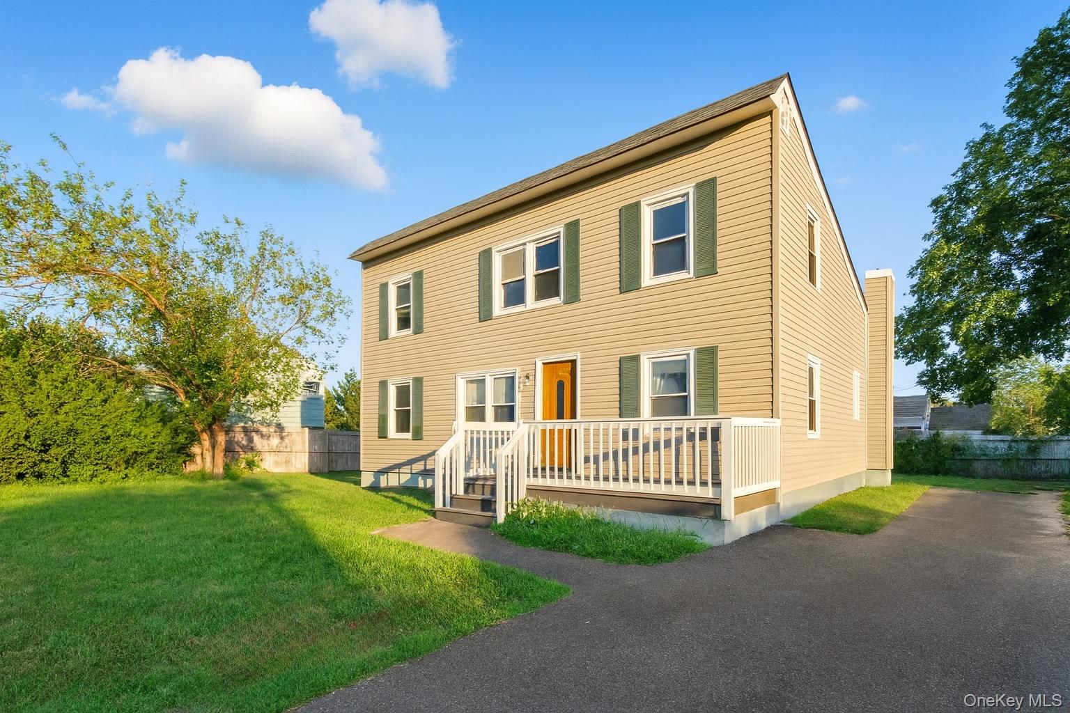 #4 photo, 40 White Street, サフォーク郡 Brentwood , NY 11717