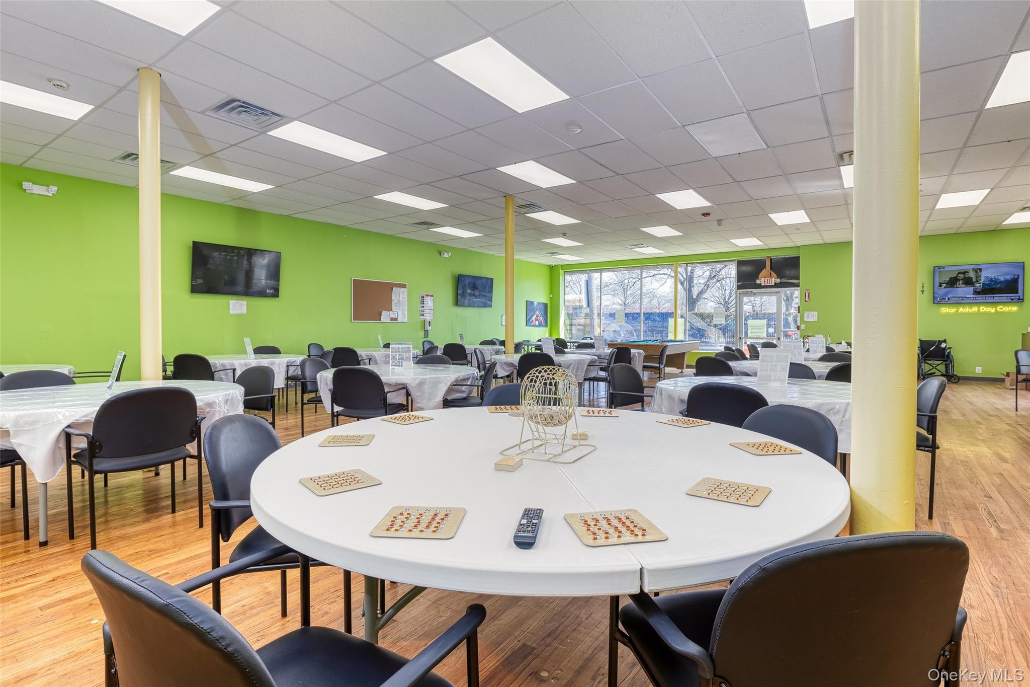 #5 photo, 27 Post Avenue, ナッソー郡 Westbury , NY 11590