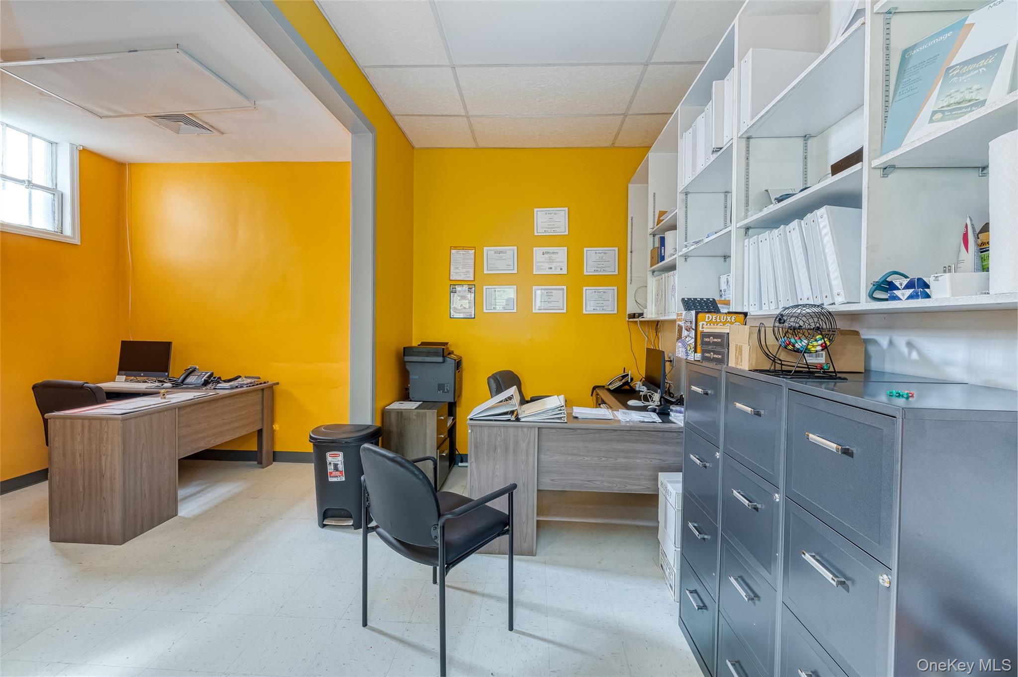 #7 photo, 27 Post Avenue, ナッソー郡 Westbury , NY 11590