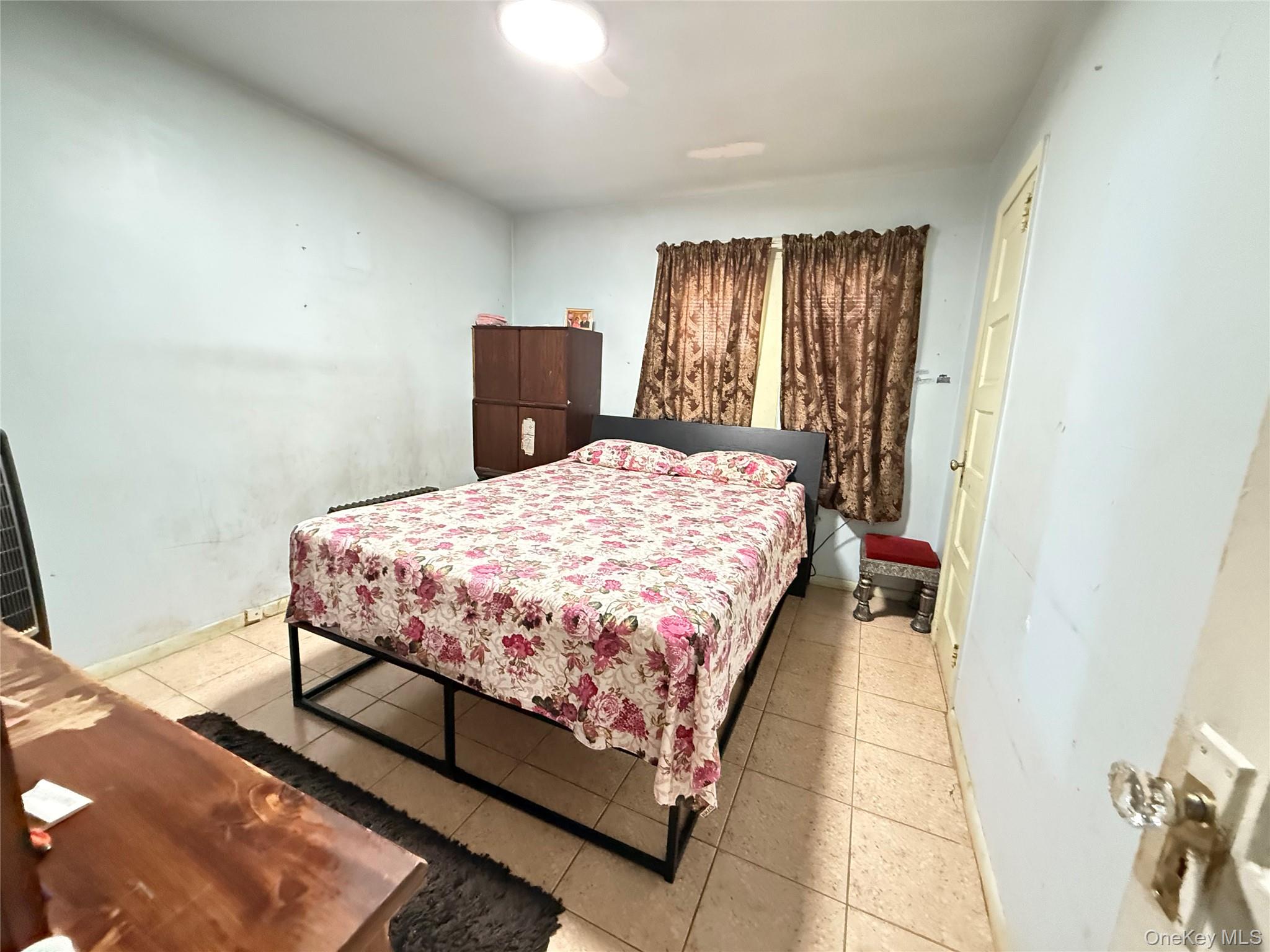 #16 photo, 122-18 111 Avenue, South Ozone Park , NY 11420