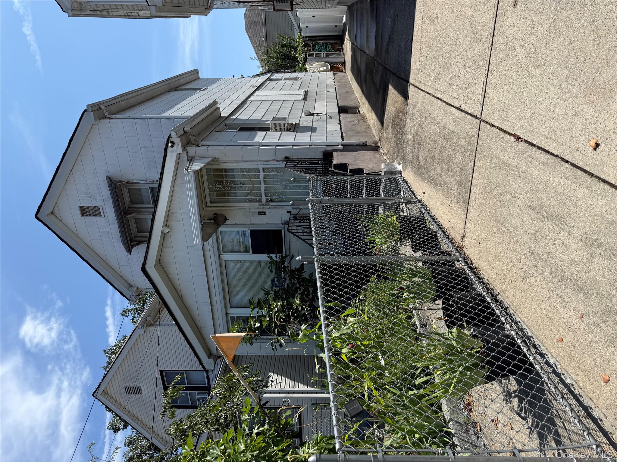 #20 photo, 122-18 111 Avenue, South Ozone Park , NY 11420