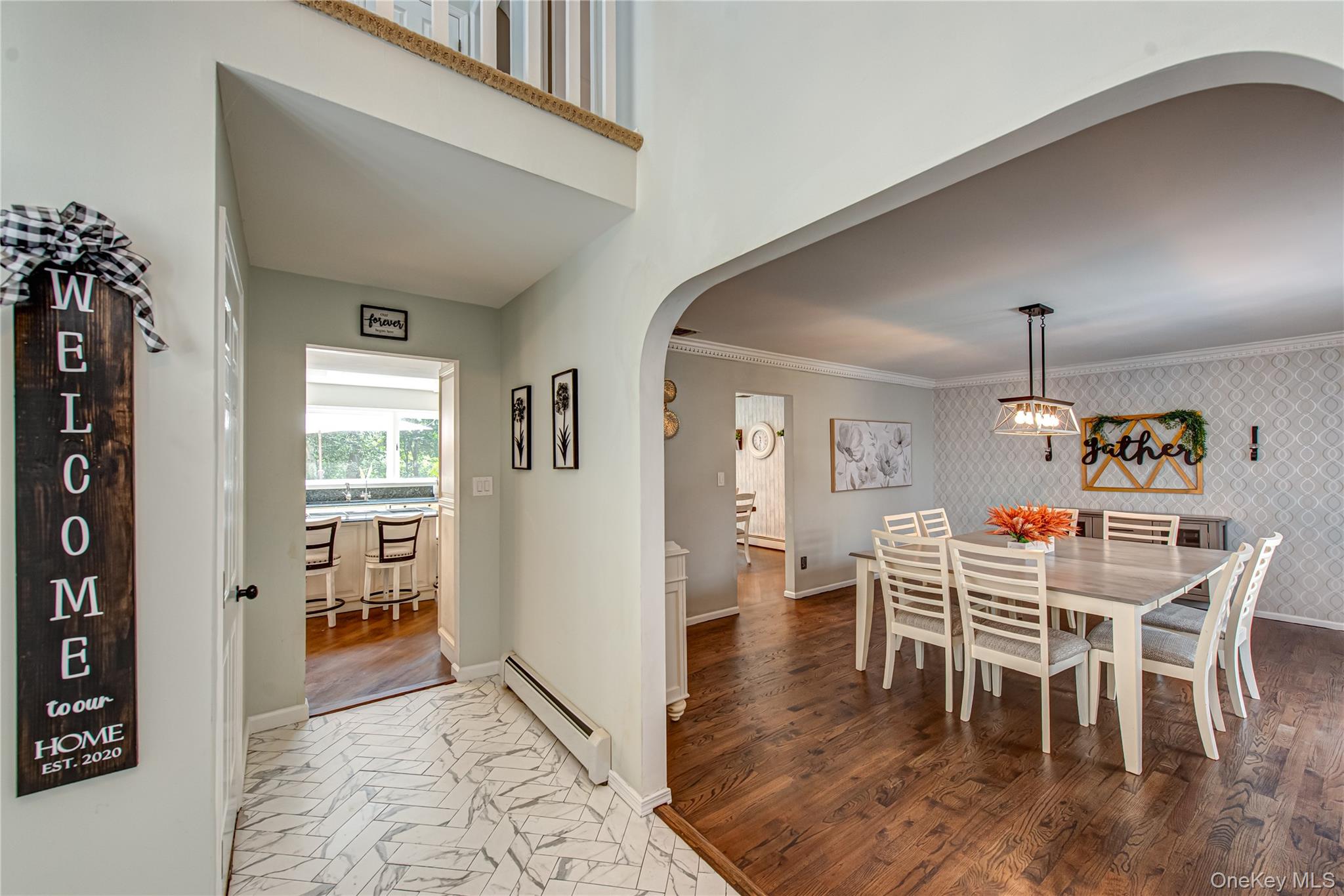 #12 photo, 142 Landing Meadow Road, Smithtown , NY 11787