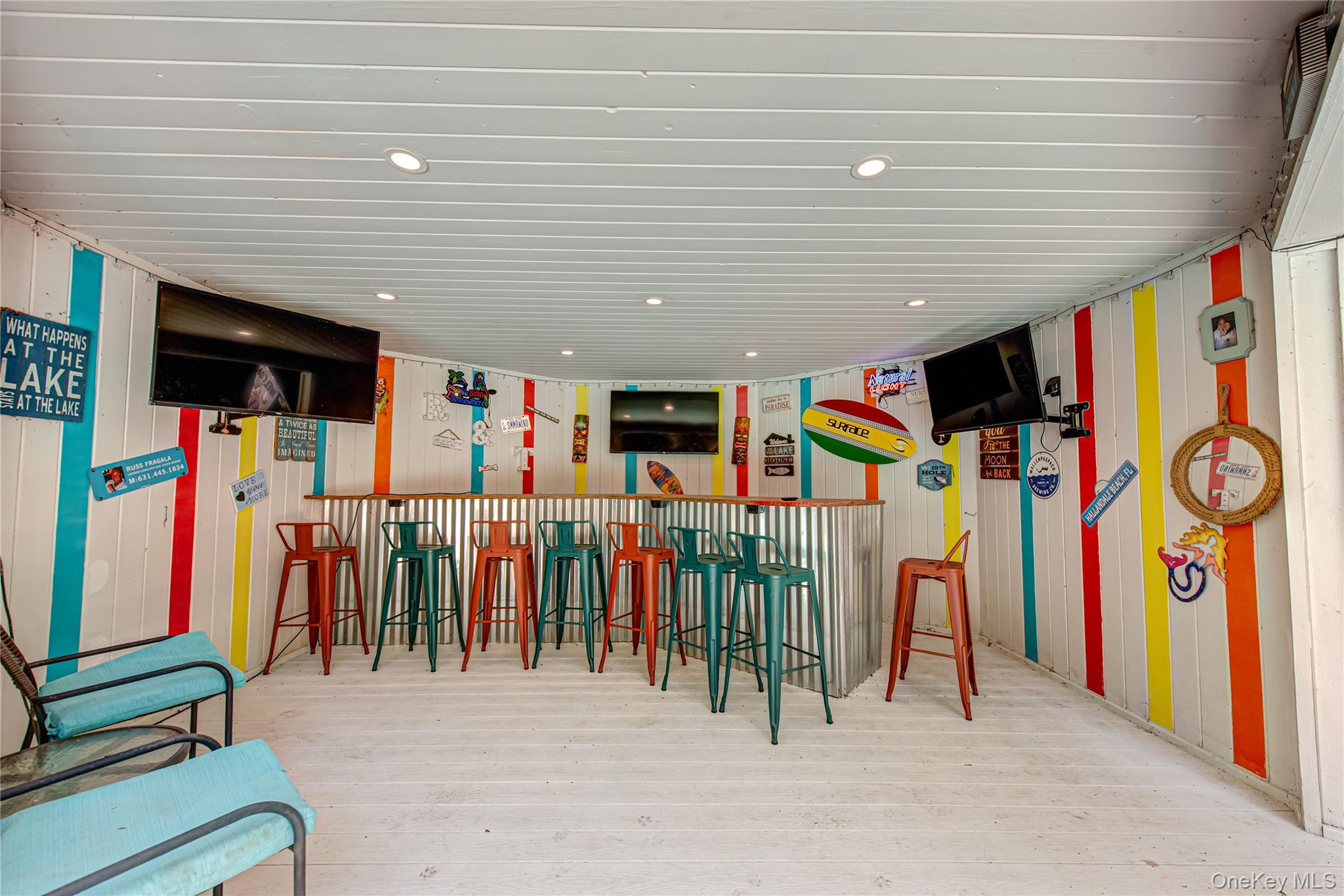 #6 photo, 142 Landing Meadow Road, Smithtown , NY 11787