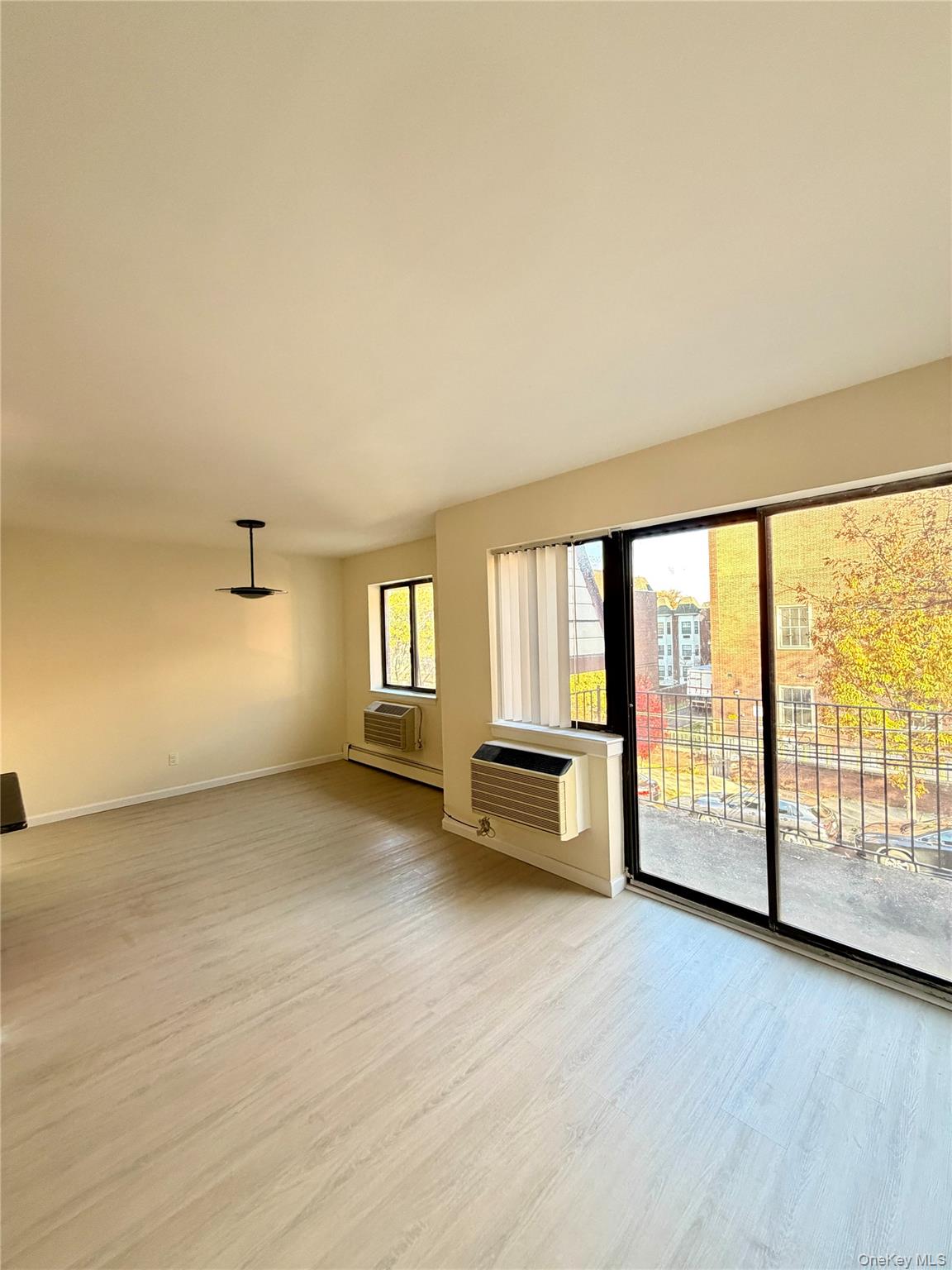 #5 photo, 71-34 163rd Street, Fresh Meadows , NY 11365