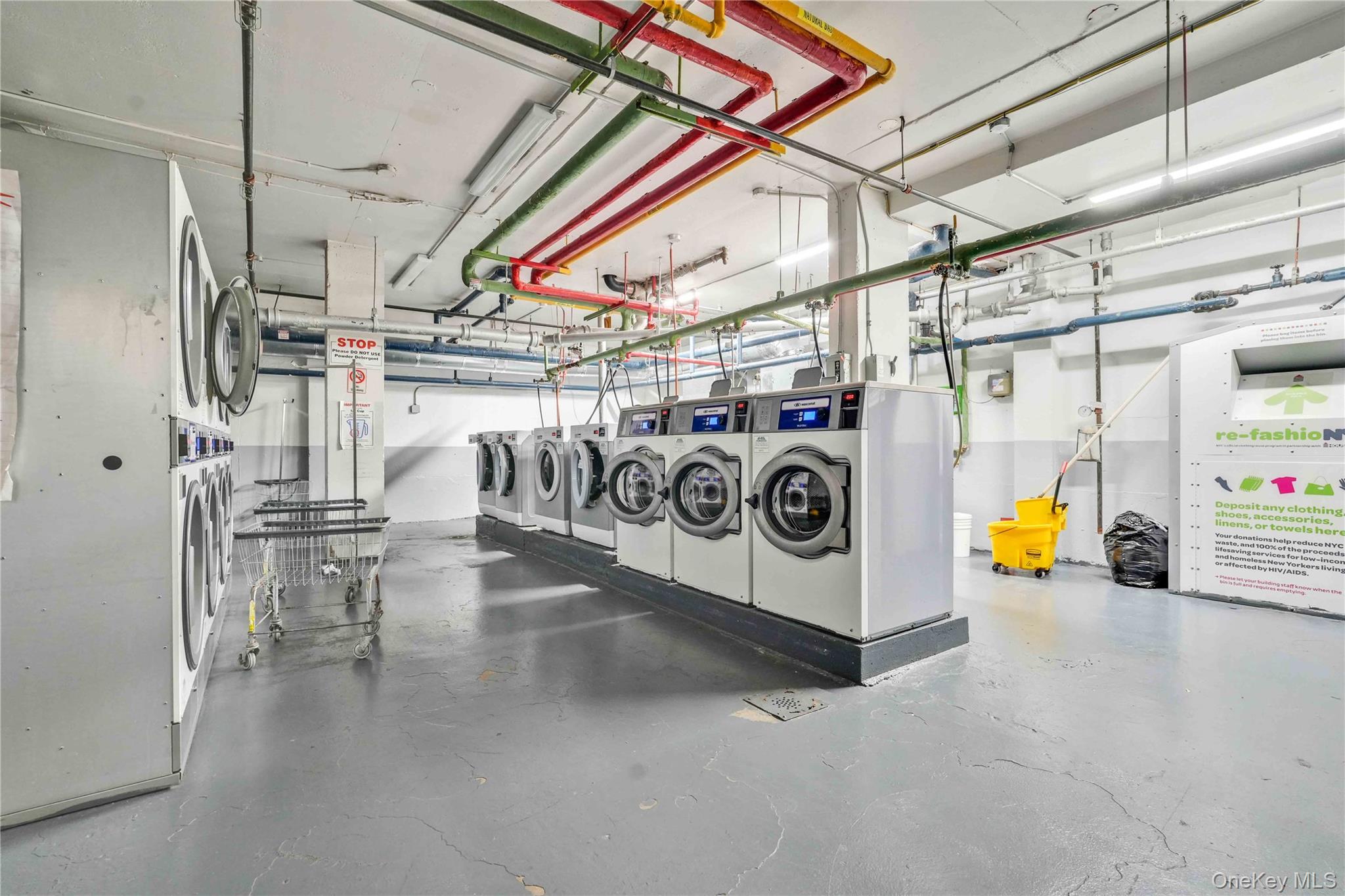 #19 photo, 35-51 85th Street, クイーンズ区 Jackson Heights , NY 11372