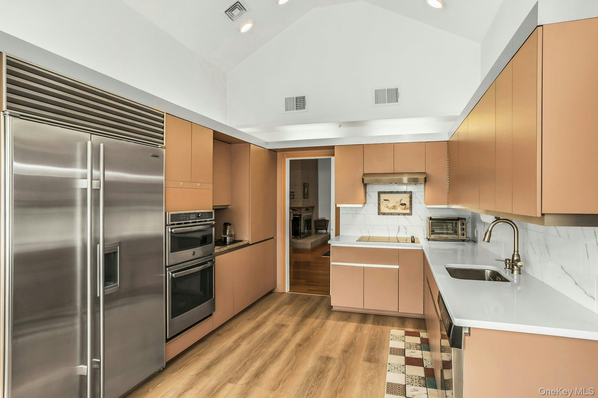 #12 photo, 53 Hightop Lane, ナッソー郡 Jericho , NY 11753