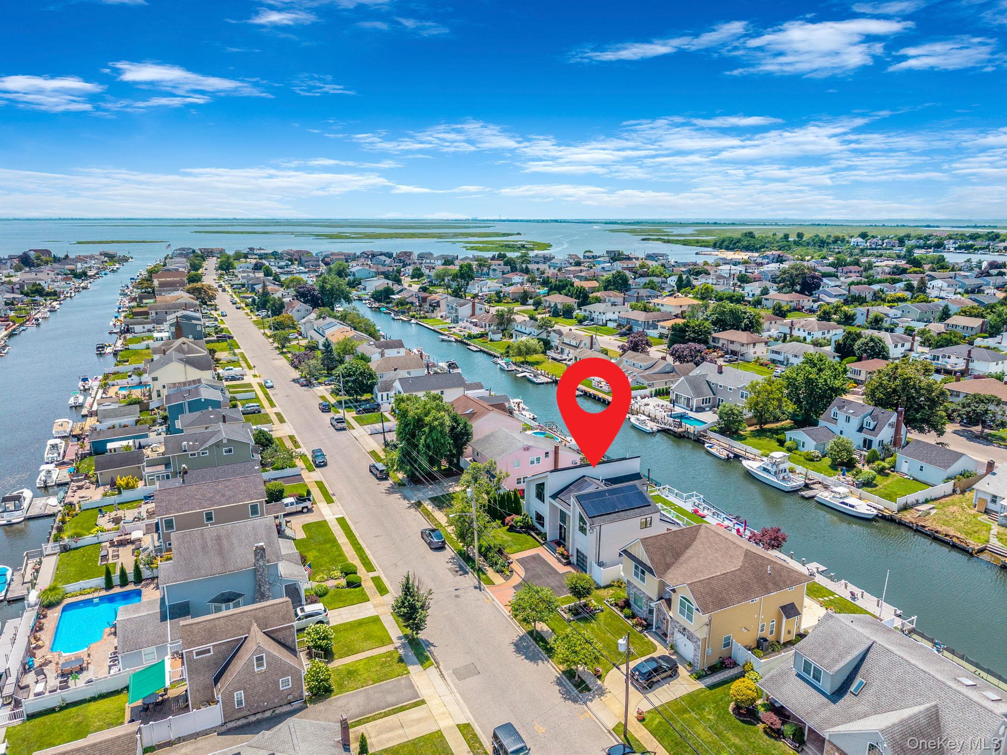 #3 photo, 94 Forest Avenue, Massapequa , NY 11758