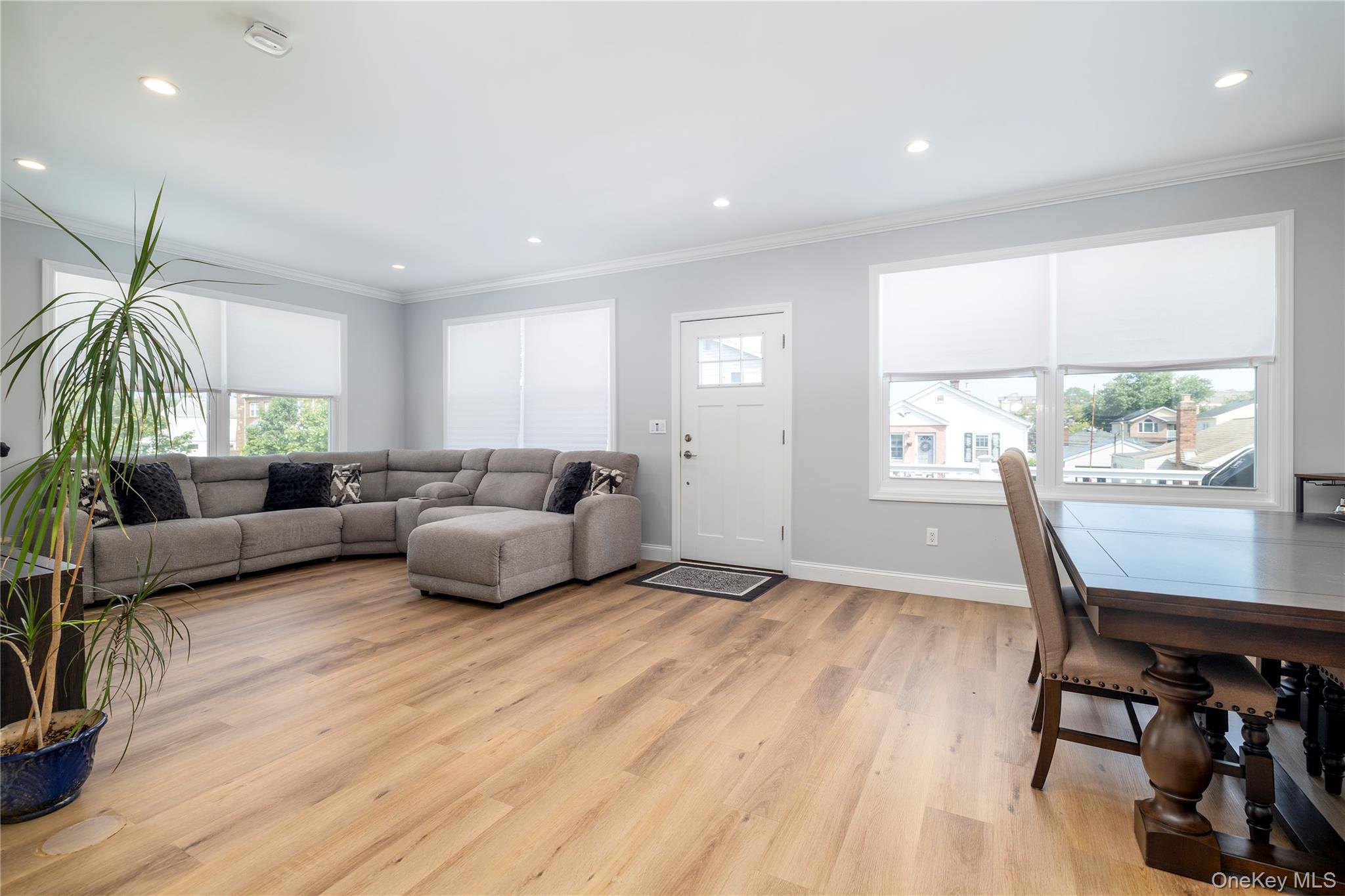 #11 photo, 340 East Pine Street, Long Beach , NY 11561