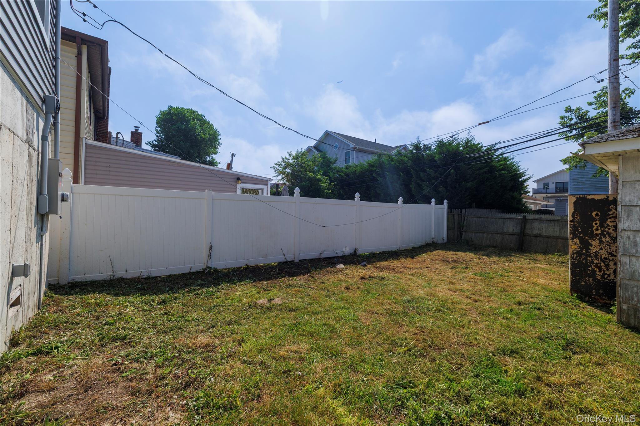 #19 photo, 340 East Pine Street, Long Beach , NY 11561