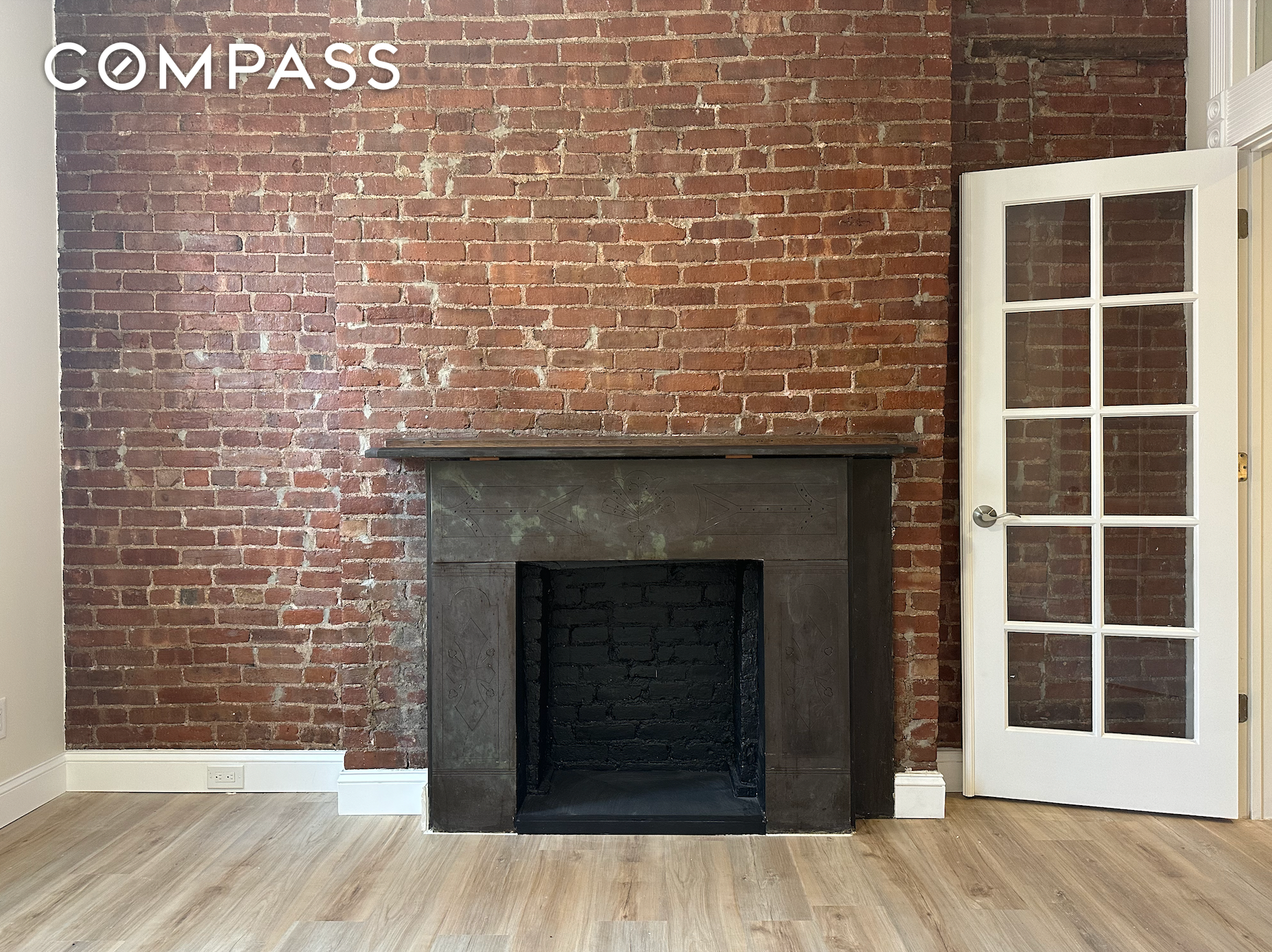 #1 photo, 458 W 57th Street, マンハッタン Hell's Kitchen , NY 10019