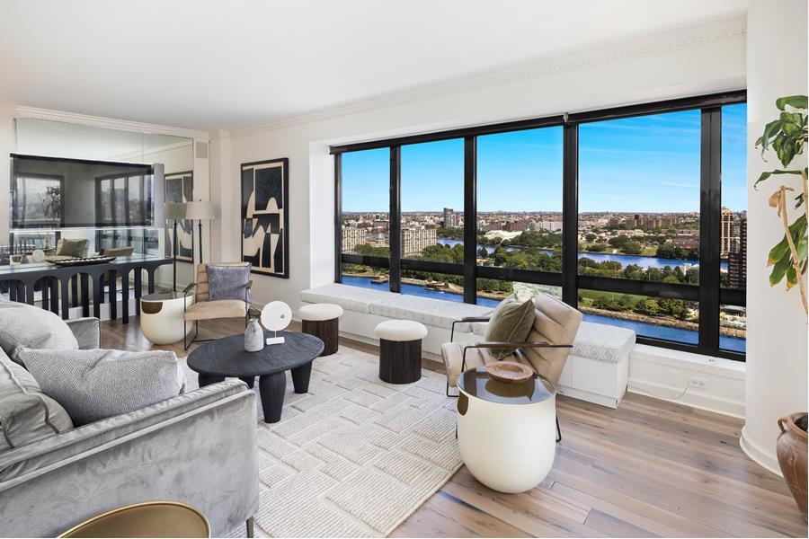 #4 photo, 530 E 76TH Street, マンハッタン Lenox Hill , NY 10021