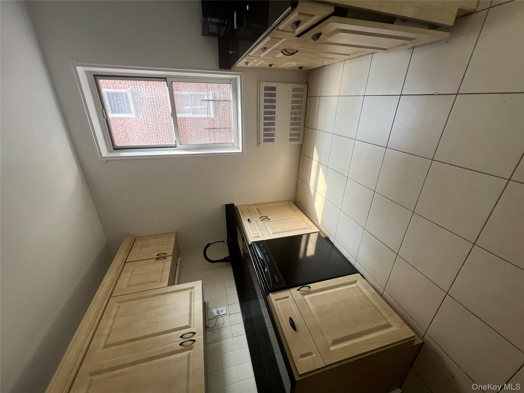 #6 photo, 4 Sadore Lane, Yonkers , NY 10710