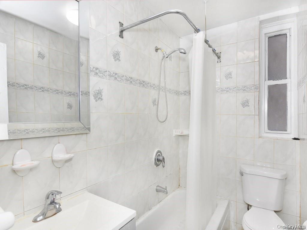 #4 photo, 2191 bolton Street, ブロンクス区 Bronx , NY 10462