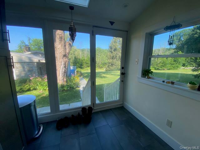 #11 photo, 1640-1642 Bulls Head Road, Stanfordville , NY 12514