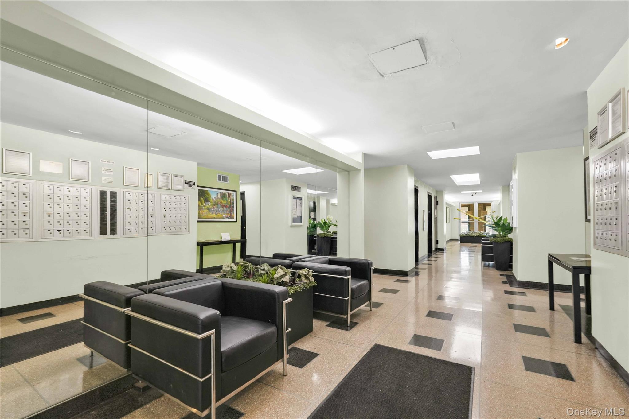 #4 photo, 6 Fordham Hill Oval, ブロンクス区 Bronx , NY 10468