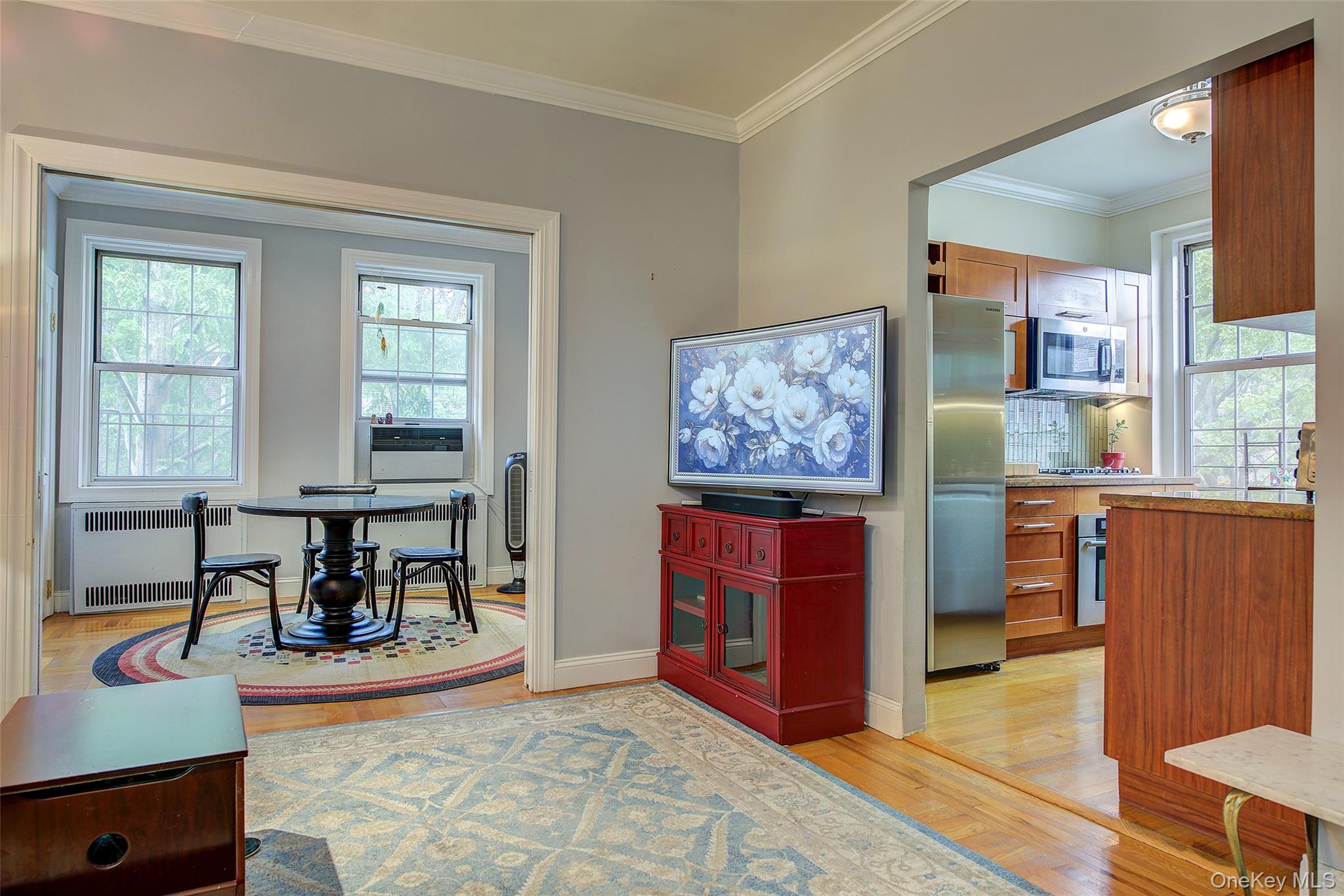 #6 photo, 117-01 Park Lane South, クイーンズ区 Kew Gardens , NY 11415