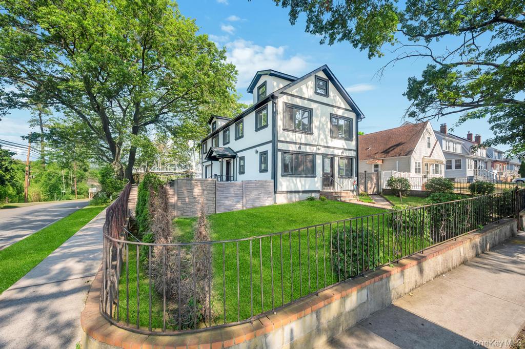 #2 photo, 99-03 207th Street, 皇后区 Queens Village , NY 11429