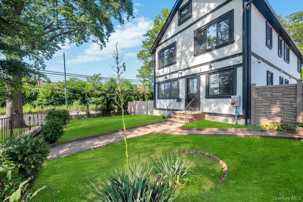 #3 photo, 99-03 207th Street, 皇后区 Queens Village , NY 11429