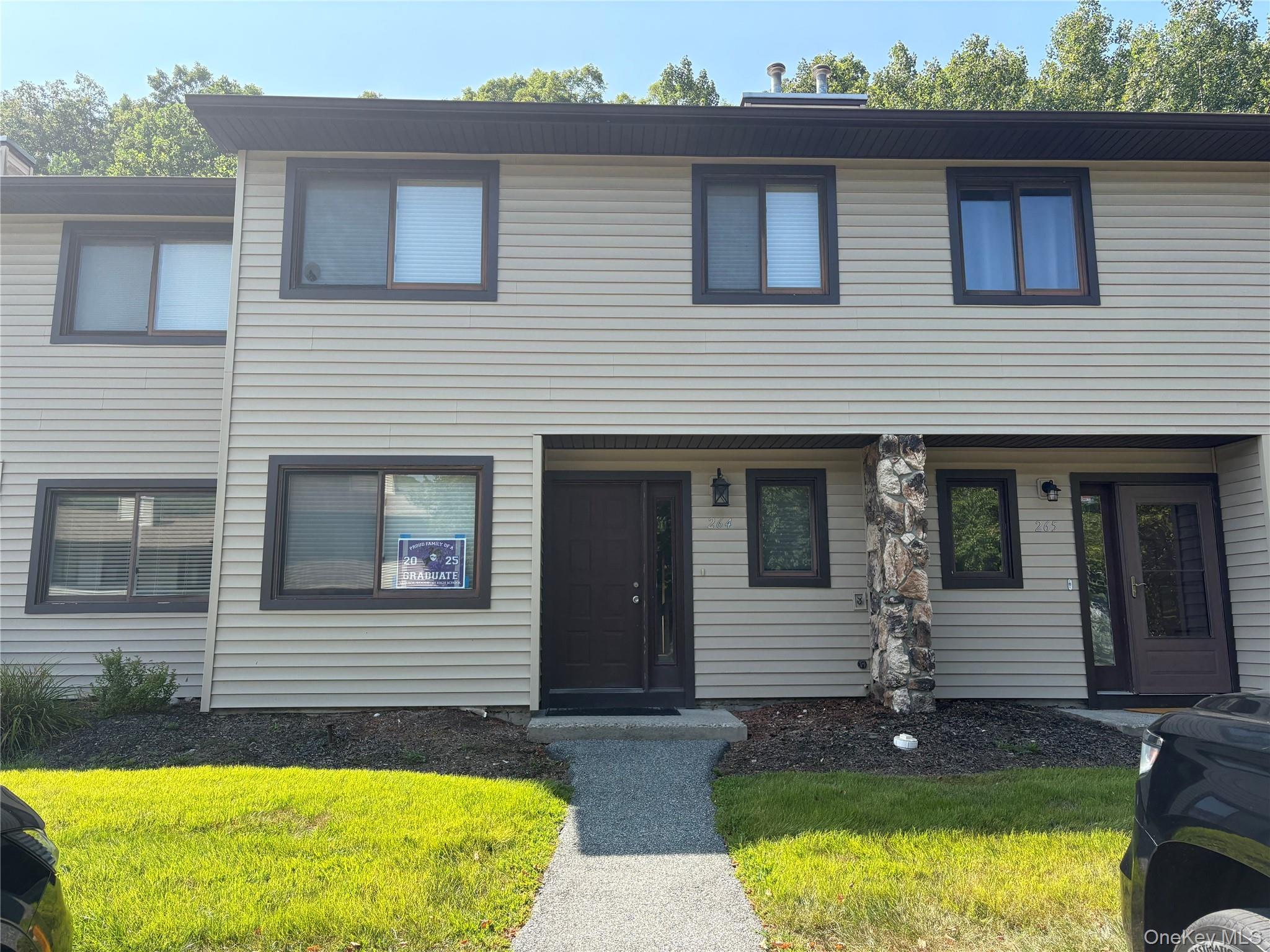 #1 photo, 264 Heritage Lane, Monroe , NY 10950