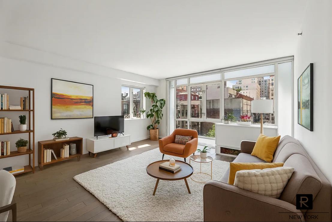 #4 photo, 385 1st Avenue, マンハッタン Gramercy Park , NY 10010