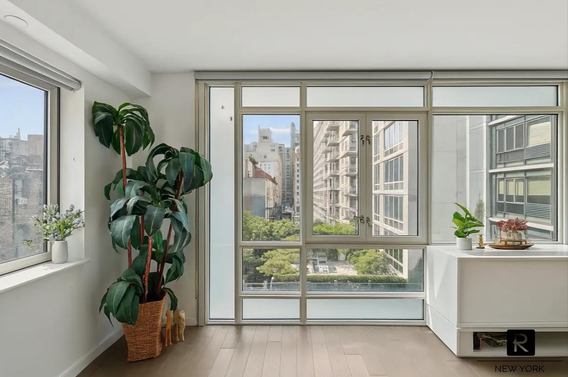 #7 photo, 385 1st Avenue, マンハッタン Gramercy Park , NY 10010