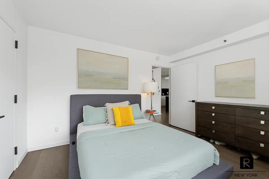 #9 photo, 385 1st Avenue, マンハッタン Gramercy Park , NY 10010