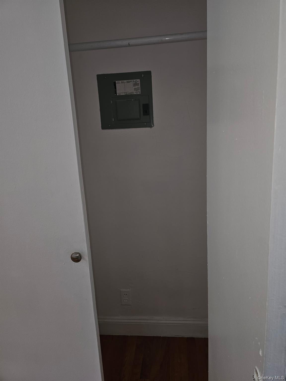 #18 photo, 4125 53rd Street, クイーンズ区 Woodside , NY 11377