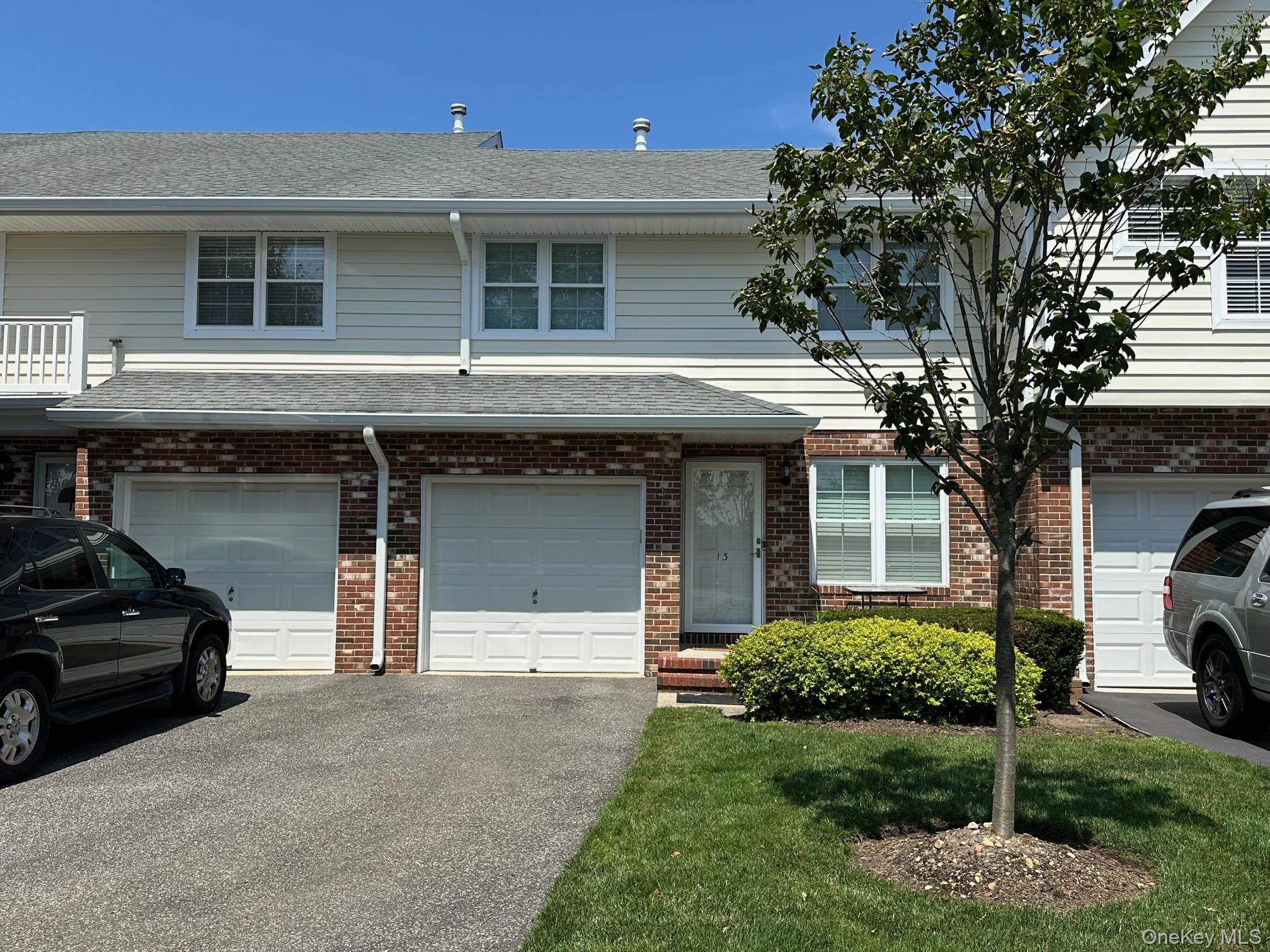 #1 photo, 13 Springfield Circle, Central Islip , NY 11722