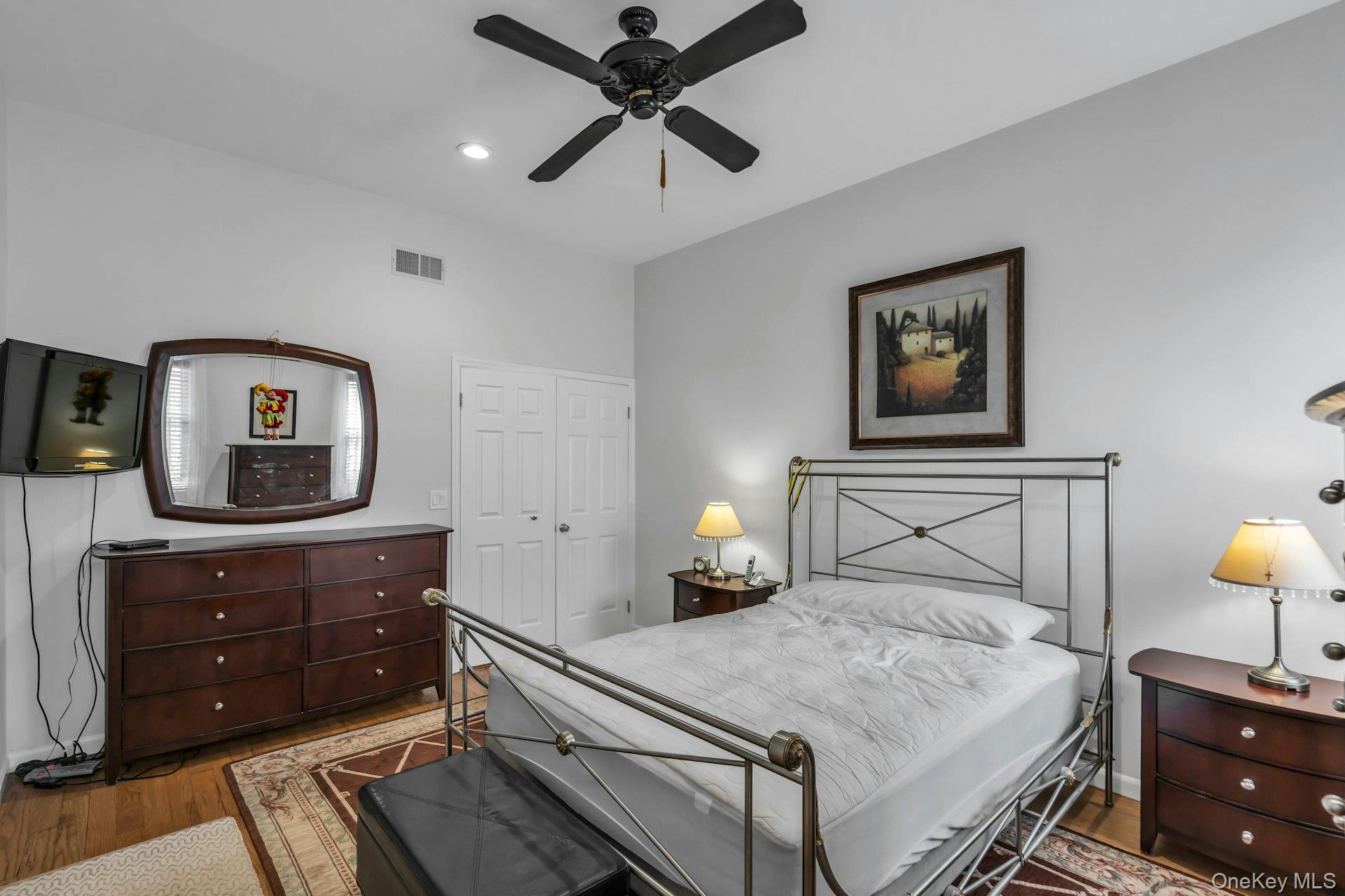 #17 photo, 7 Silver Pond Circle, Commack , NY 11725