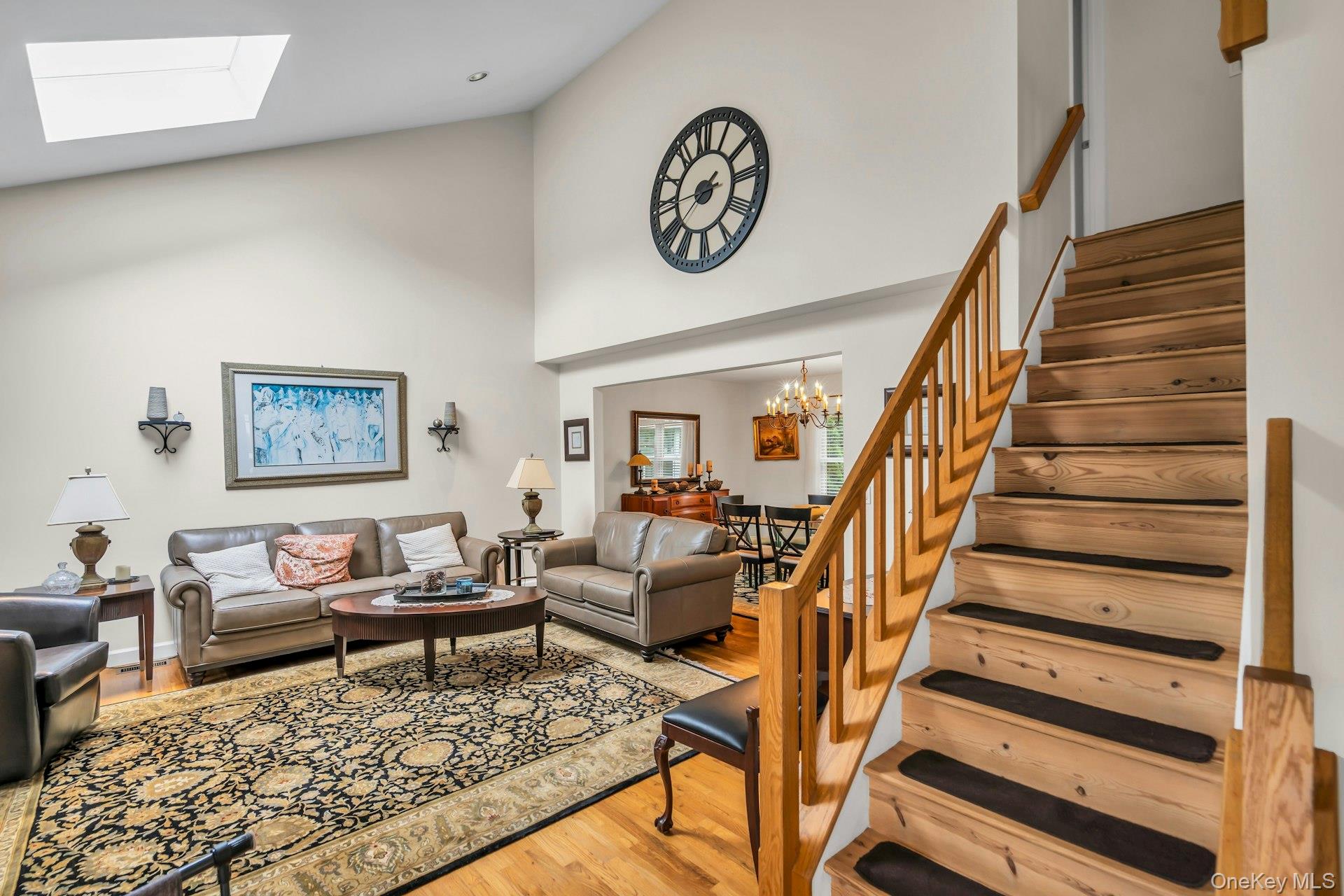 #9 photo, 7 Silver Pond Circle, Commack , NY 11725