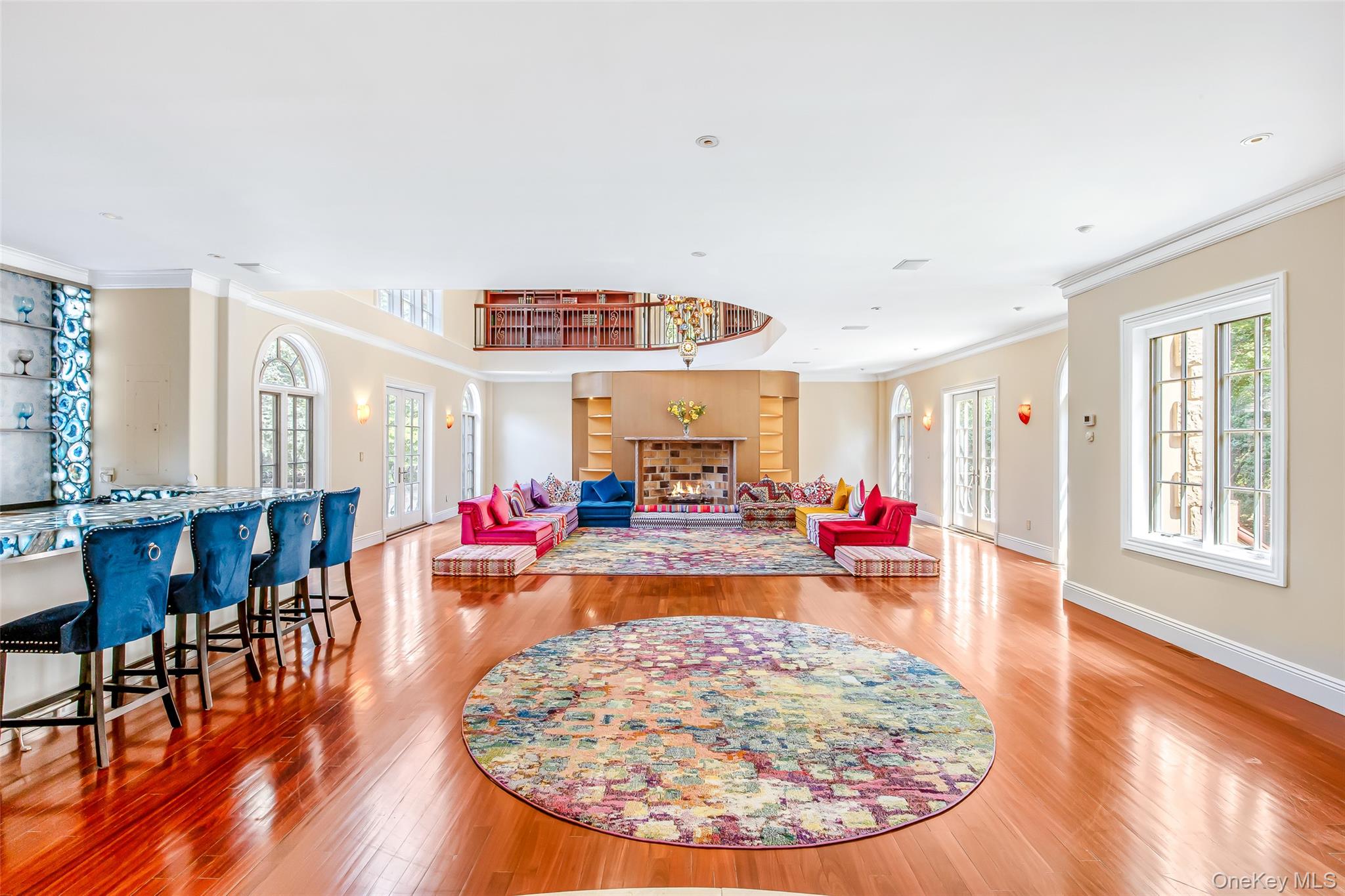 #11 photo, 12 Sloanes Court, Sands Point , NY 11050