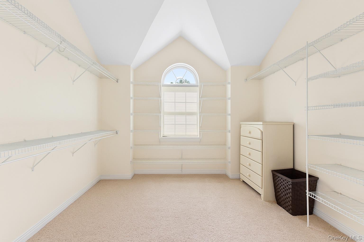 #17 photo, 3 Steven Path, 롱 아일랜드 Center Moriches , NY 11934