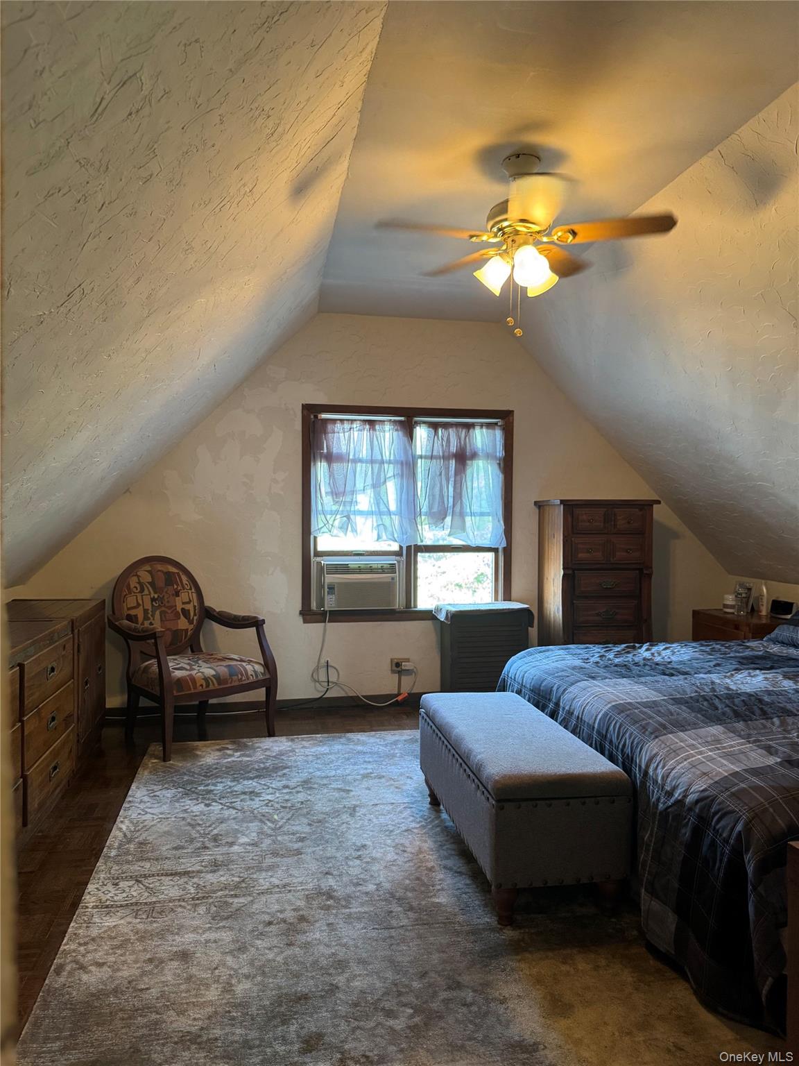 #8 photo, 5441 71st Street, Maspeth , NY 11378