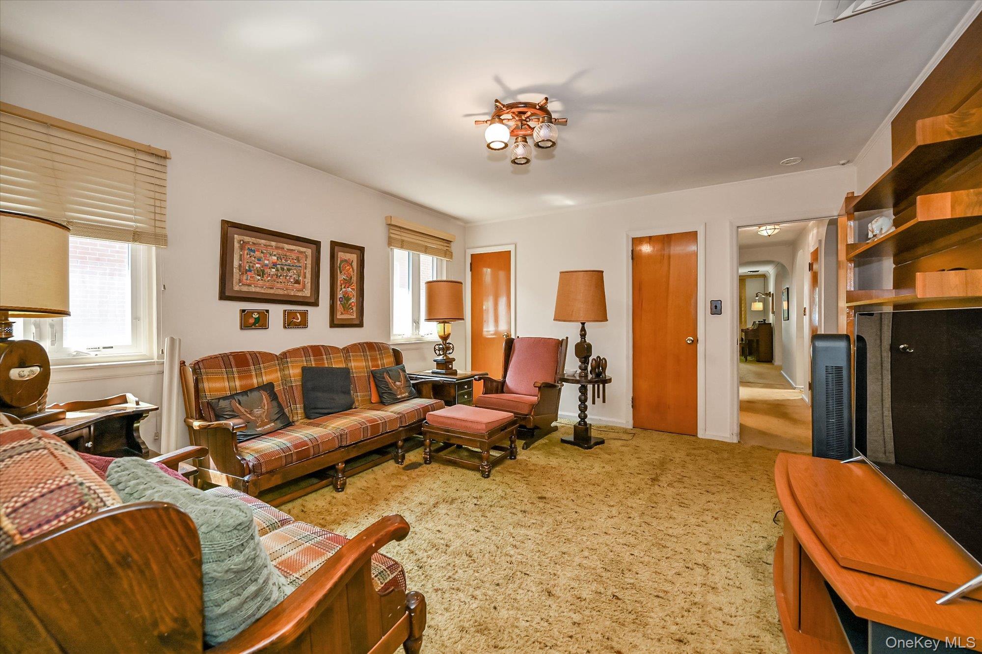 #12 photo, 230-42 57th Road, Bayside , NY 11364