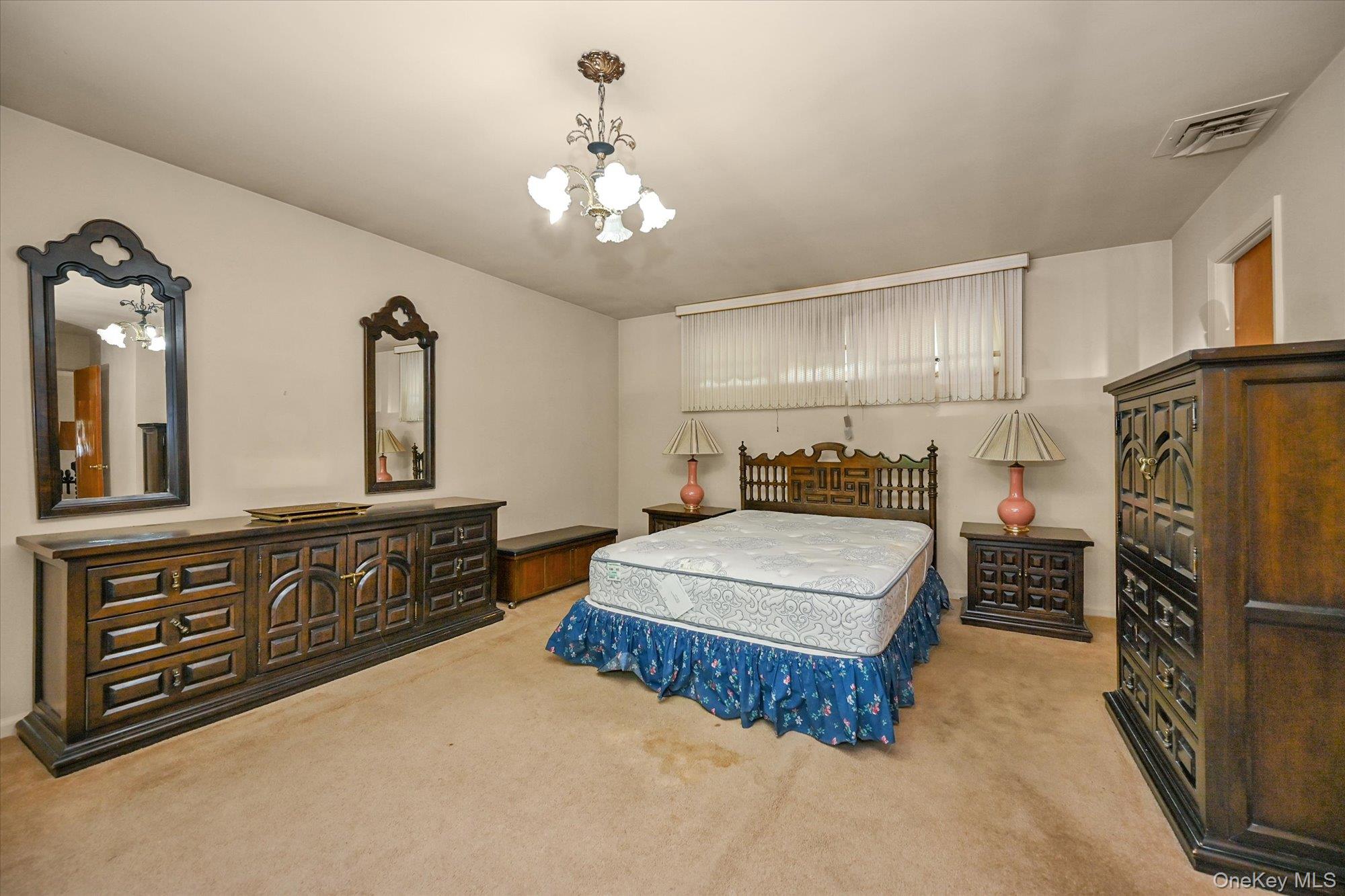 #14 photo, 230-42 57th Road, Bayside , NY 11364