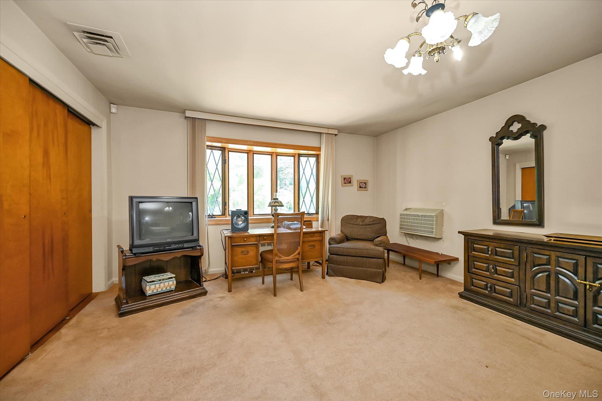 #15 photo, 230-42 57th Road, Bayside , NY 11364