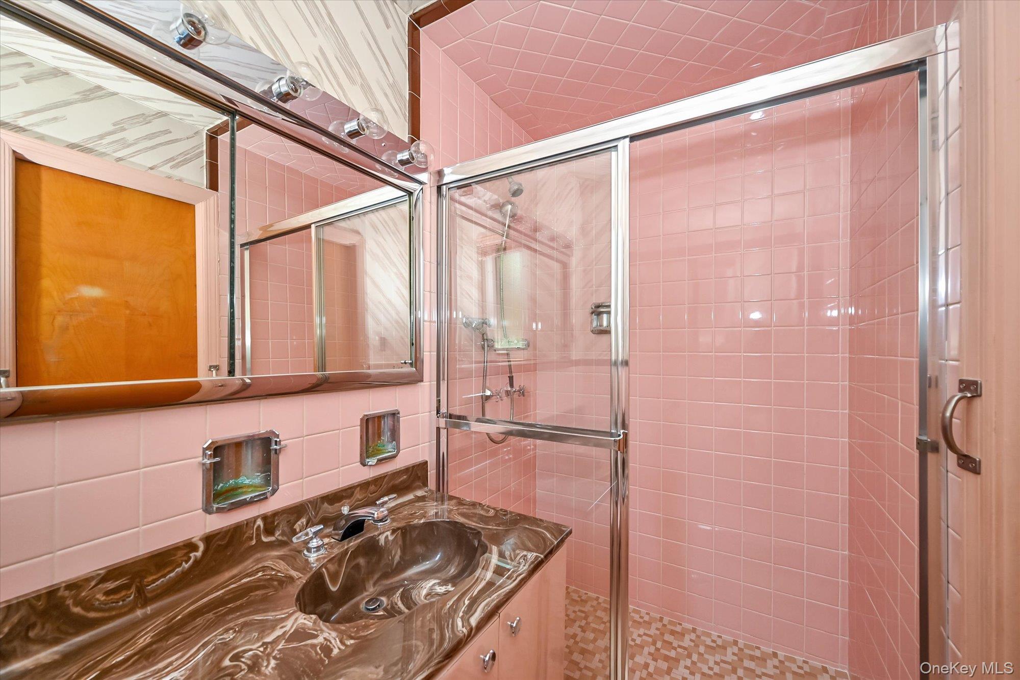 #16 photo, 230-42 57th Road, Bayside , NY 11364