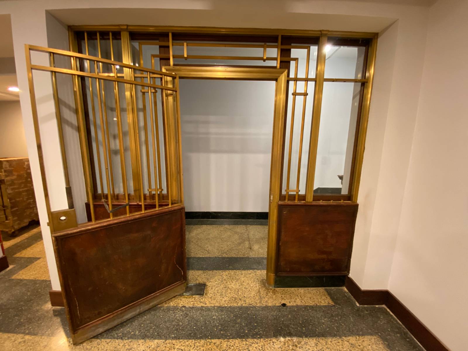 #15 photo, 50 4th St, Troy , NY 12180