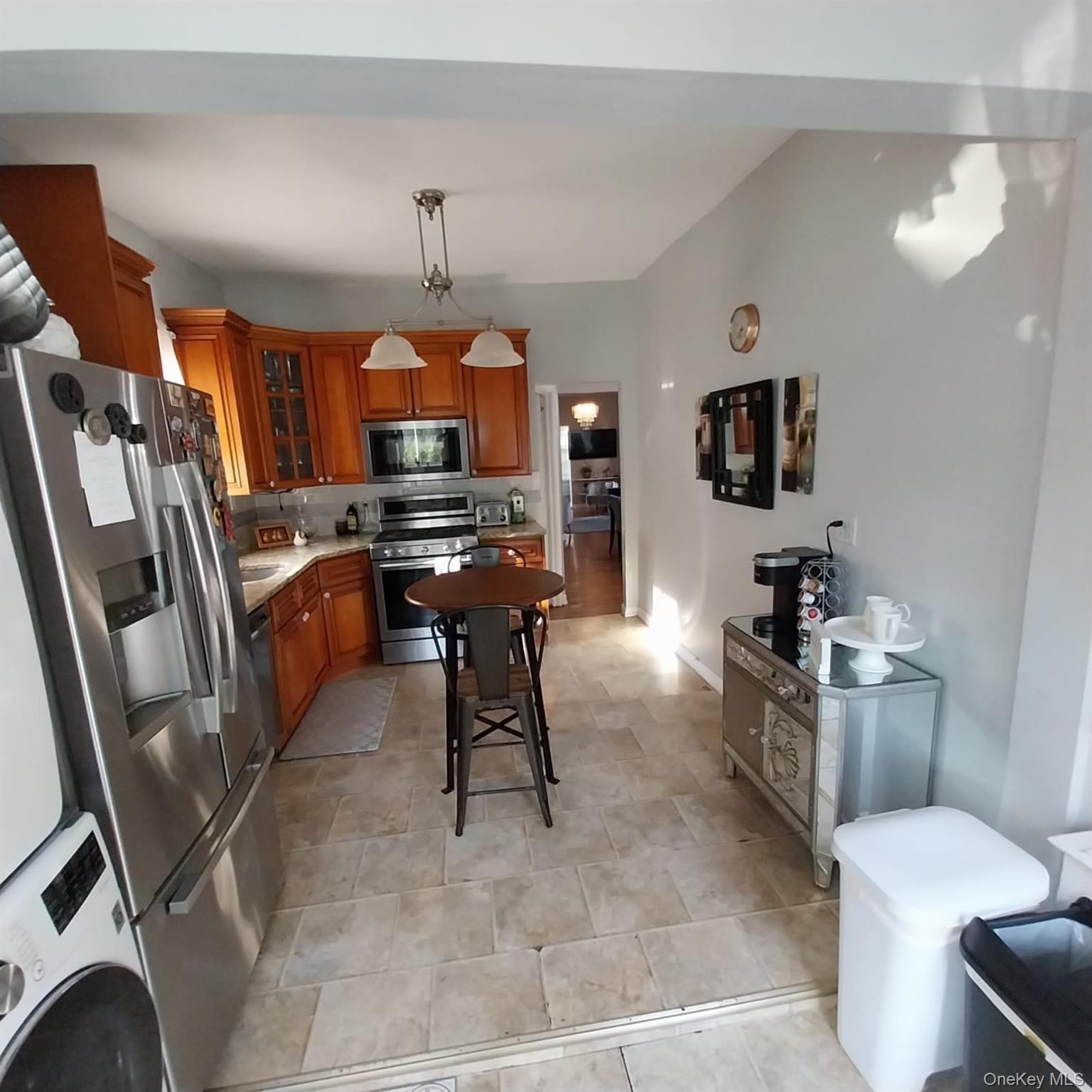 #11 photo, 230 E New York Avenue, Valley Stream , NY 11580