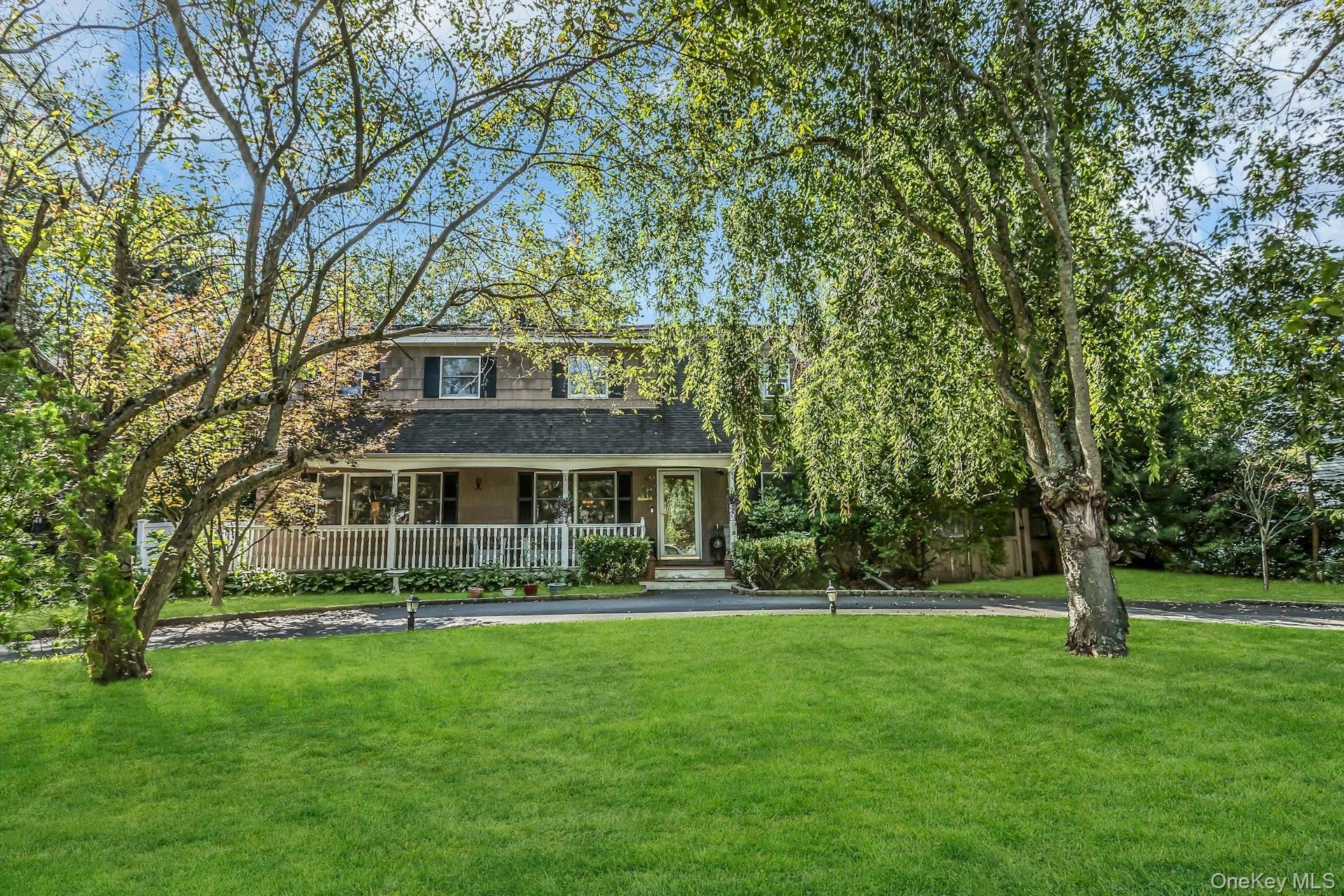 #1 photo, 142 Maplewood Road, 东长岛 亨廷顿站 Huntington Station , NY 11746