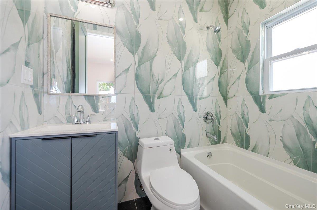 #13 photo, 10709 220th Street, Queens Village , NY 11429