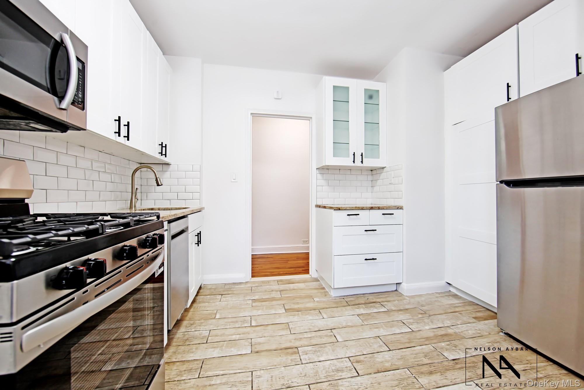 #5 photo, 4310 48th Avenue, クイーンズ区 Woodside , NY 11377