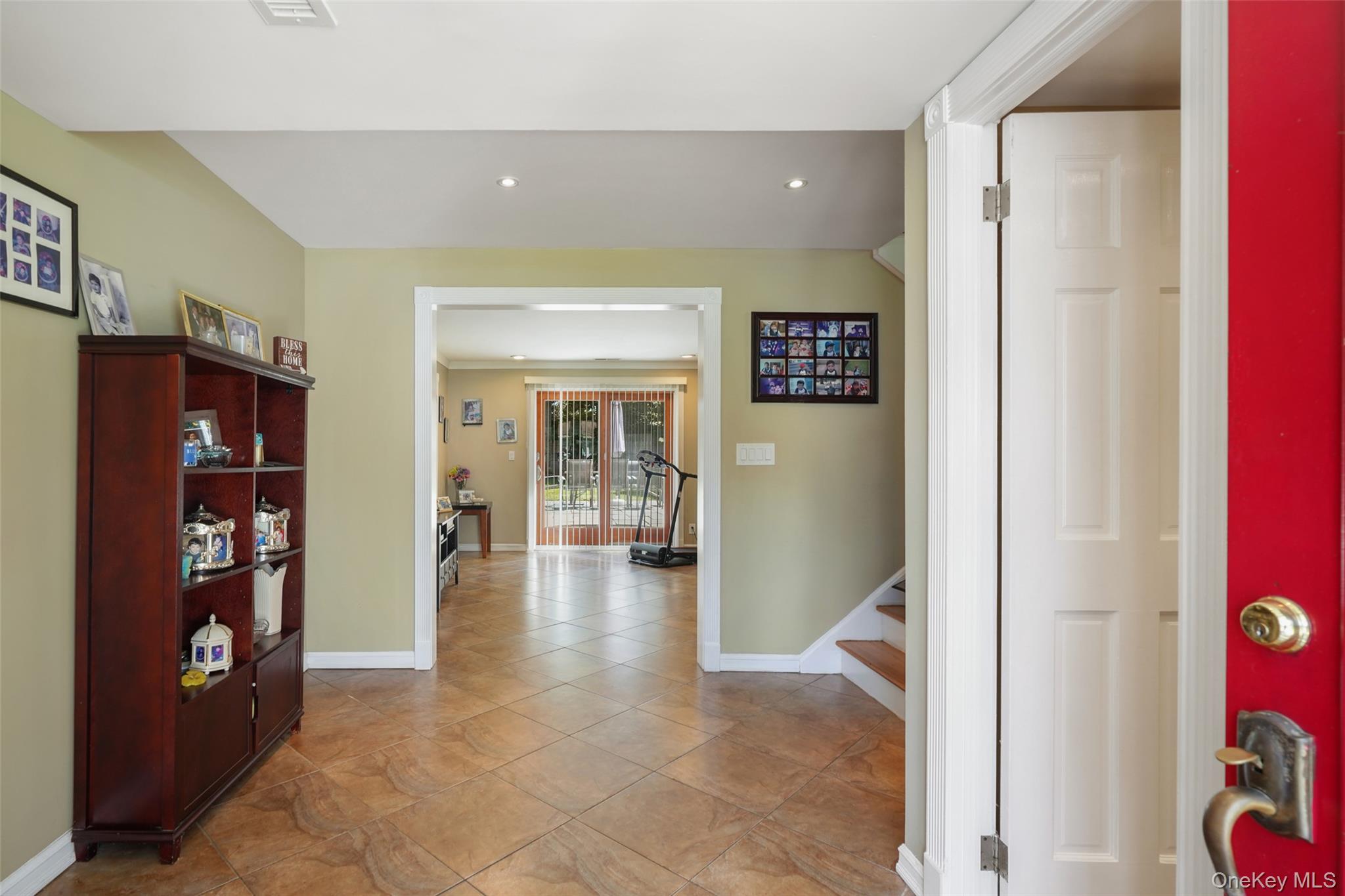 #2 photo, 85 Vernon Drive, Scarsdale , NY 10583