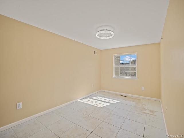 #16 photo, 109 Heron Ln Lane, Bronx , NY 10473