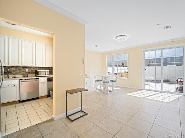 #5 photo, 109 Heron Ln Lane, Bronx , NY 10473