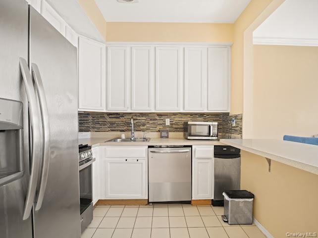 #6 photo, 109 Heron Ln Lane, Bronx , NY 10473