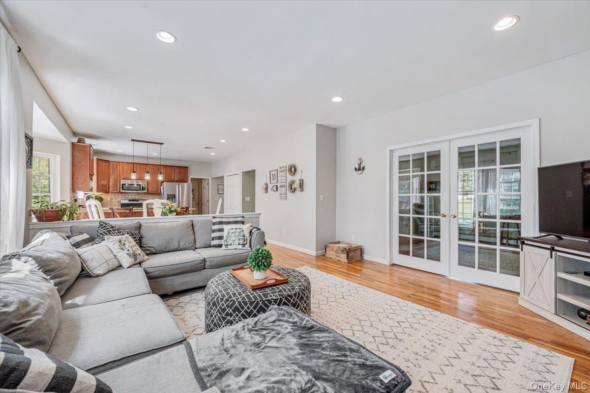 #15 photo, 4 Carlisle Court, Highland Mills , NY 10930