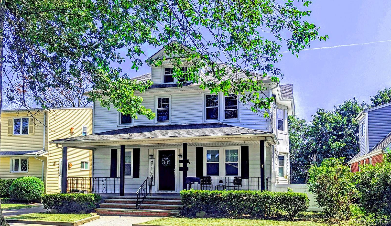 #1 photo, 344 Roslyn Avenue, नासाउ काउंटी Carle Place , NY 11514